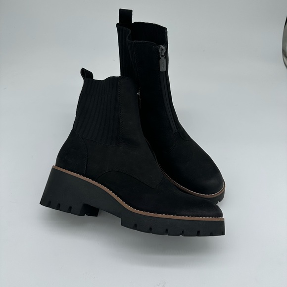 Blondo
Dixie Waterproof Boot
(Women) - Picture 3 of 7